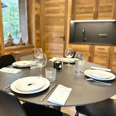 Apartment Rochebrune, Superbe Avec Jardin *